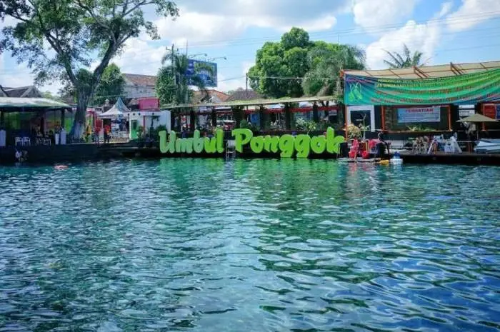 Nikmati Keindahan Wisata Bawah Air di Umbul Ponggok