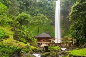 6 Tempat Wisata di Bandung Terbaru dan Paling Hits